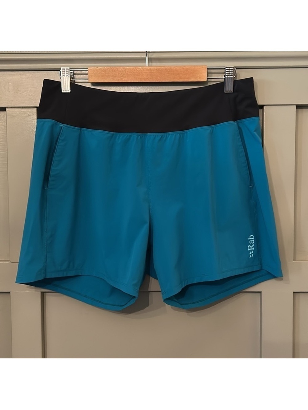 Rab Momentum Shorts 4” Marina Blue Outdoor Hiking Activewear Womens Size 16